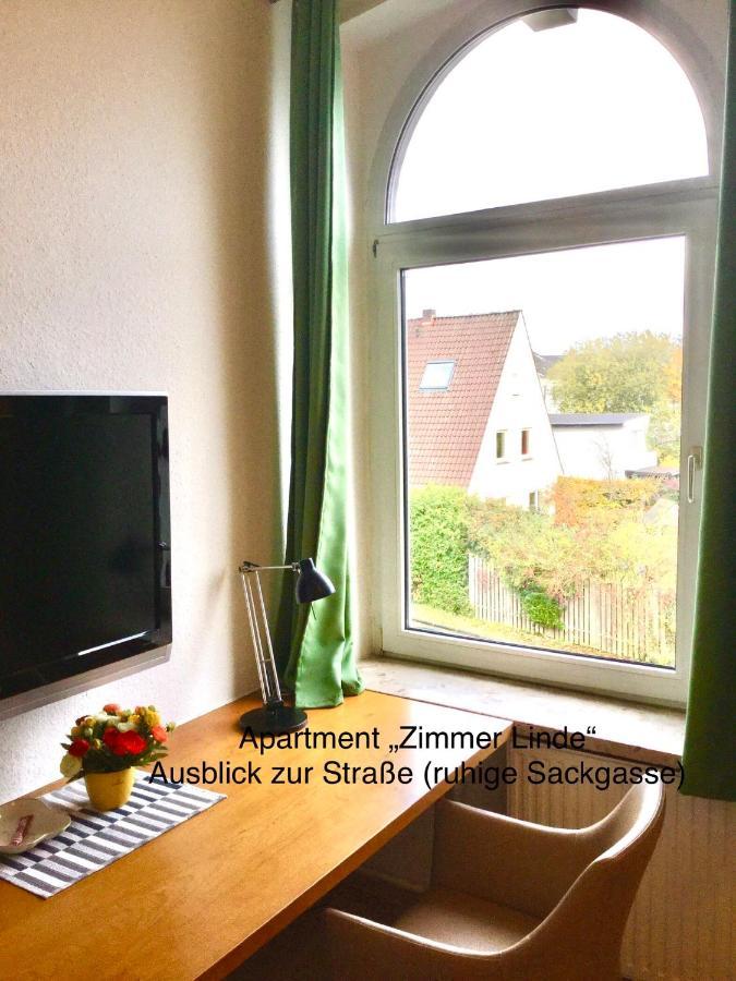 Ferienhaus Us Luett Hus Und Das Zimmer Linde Im Haupthaus 奥尔登堡 外观 照片